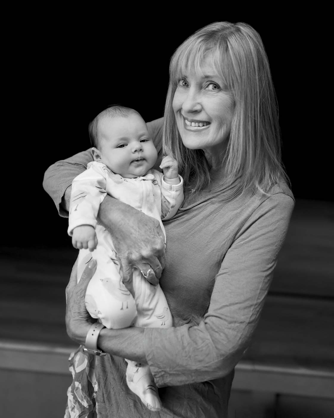 35 Bc2023 06 048 Linda Bricker & Baby June