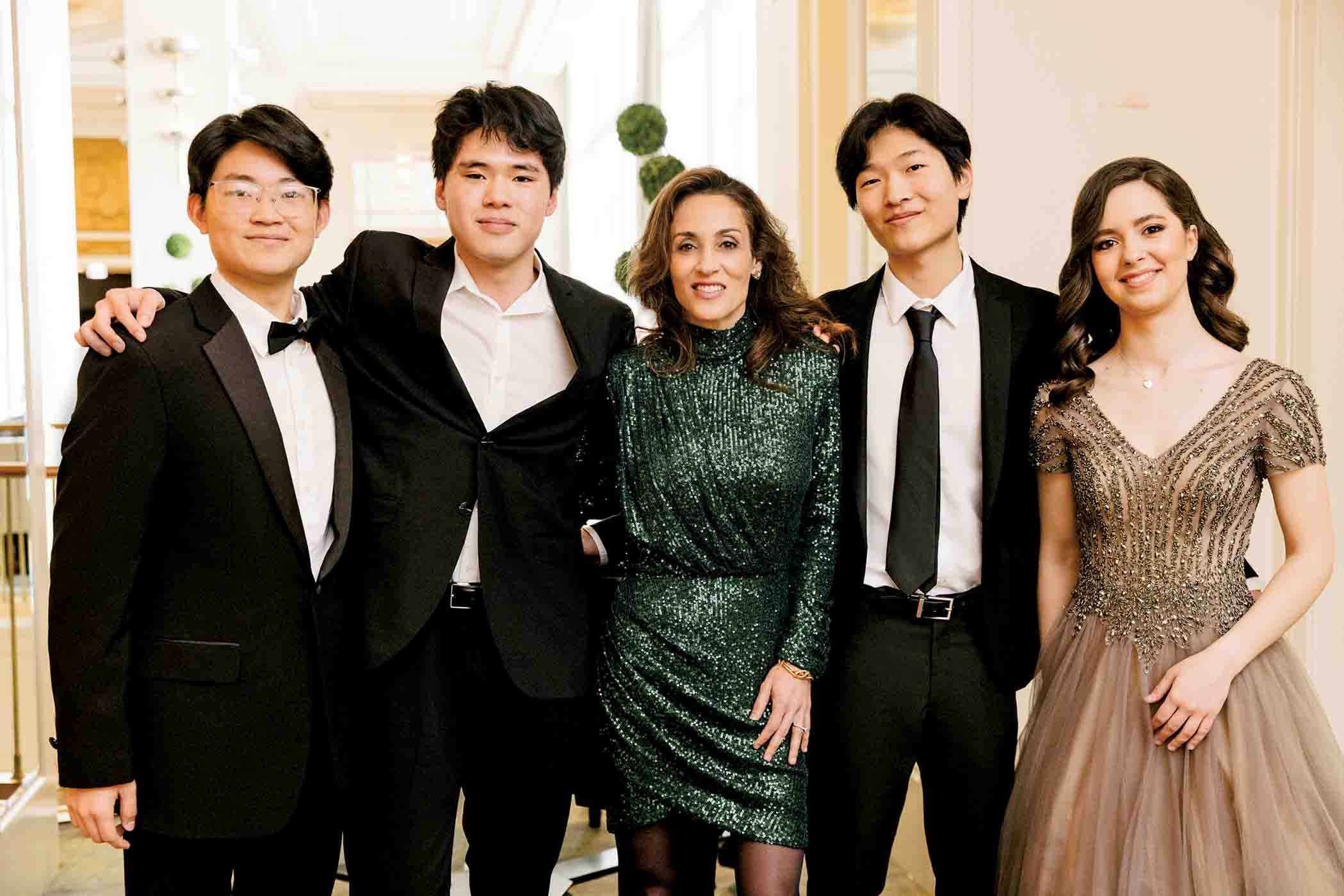 130 Sr2023 08 110 0009 Ethan Zheng, Zachary Guo, Marta Aznavoorian, Noah Kim, Anna Knight