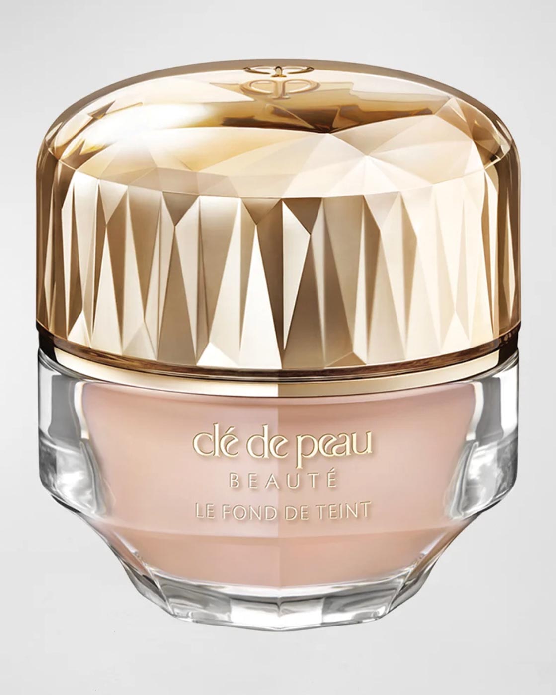 30 7 Cle De Peau Beaute 1 Oz. The Foundation Spf 22 Neimanmarcus.com 270