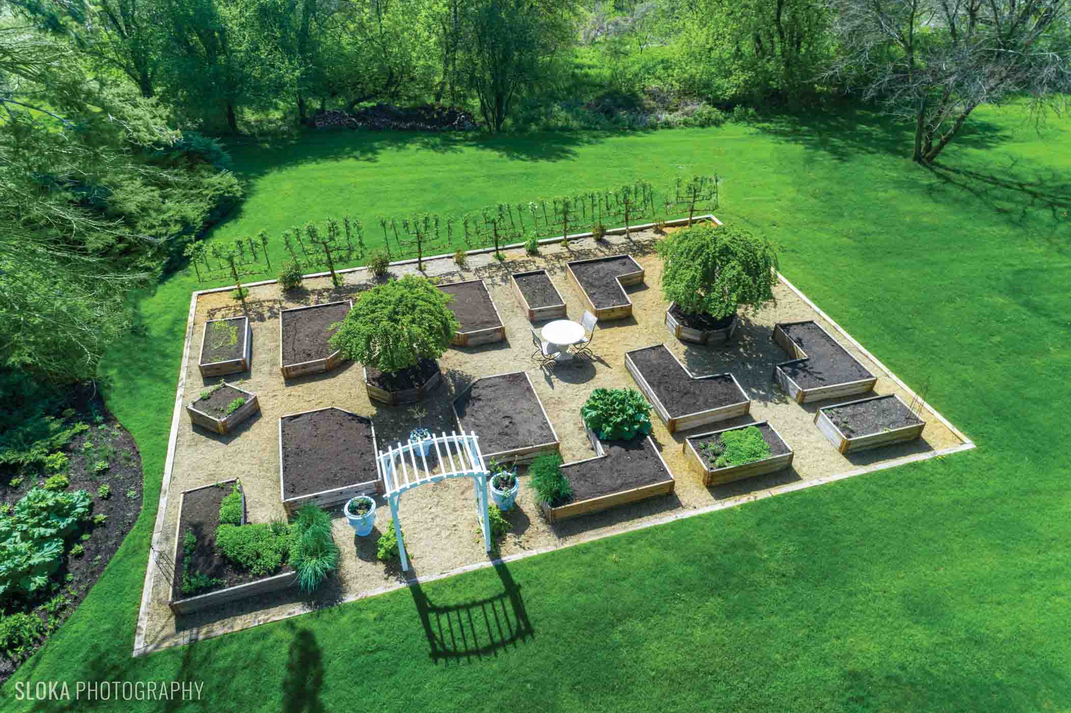 62 357 Deepwood Rd Raised Bed Garden Print