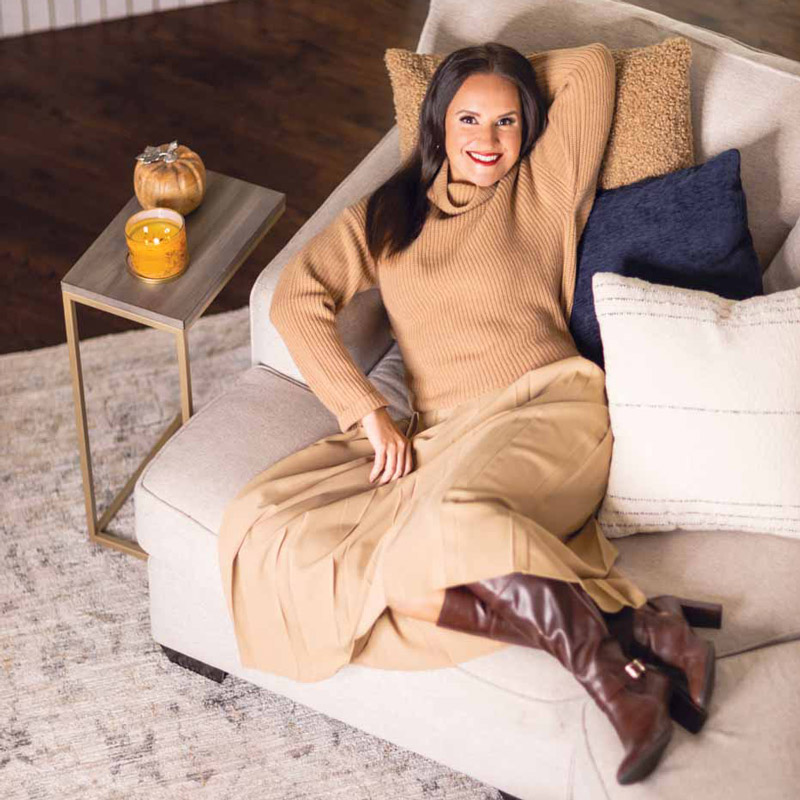 KIMBERLY SWARBRICK LOVES | JWC Media