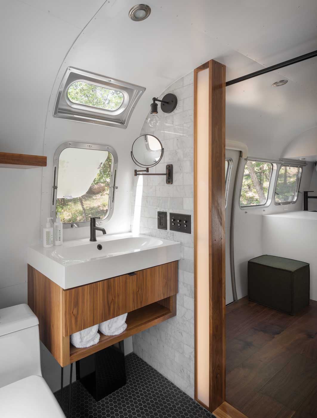 58 Autocamp Yosemite Airstream Bathroom