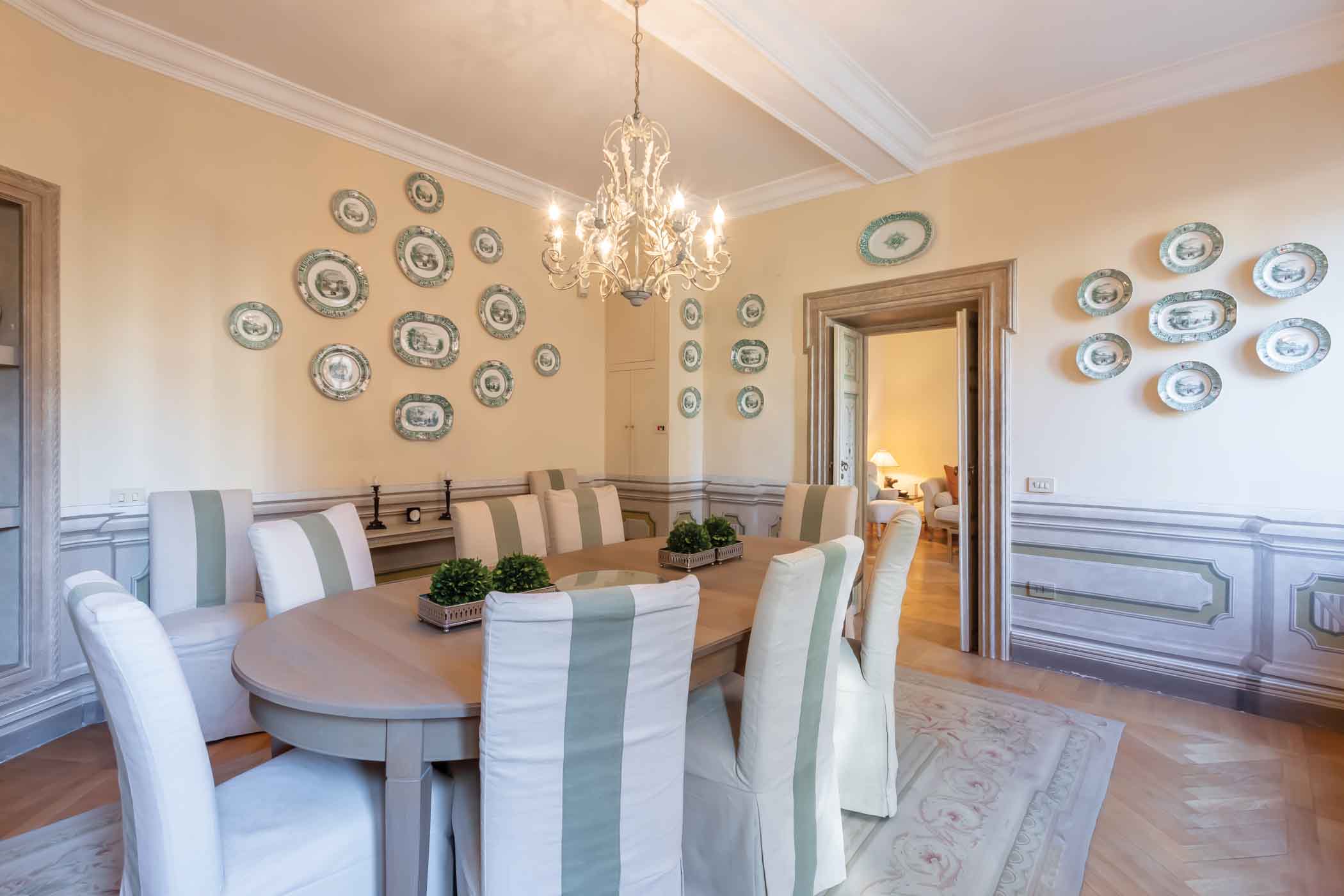 70 Charming Townhouse In The Centro Storico (c) Engel & Völkers Market Center Rome (4) (1)