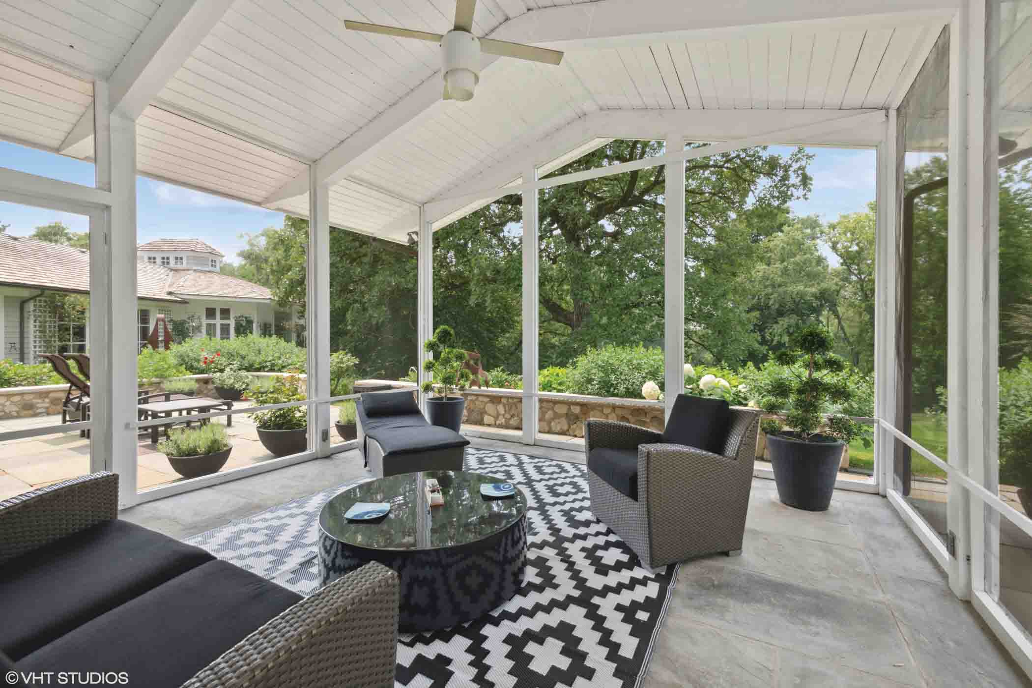 74 060 300 Donlea Rd Screened Porch Print