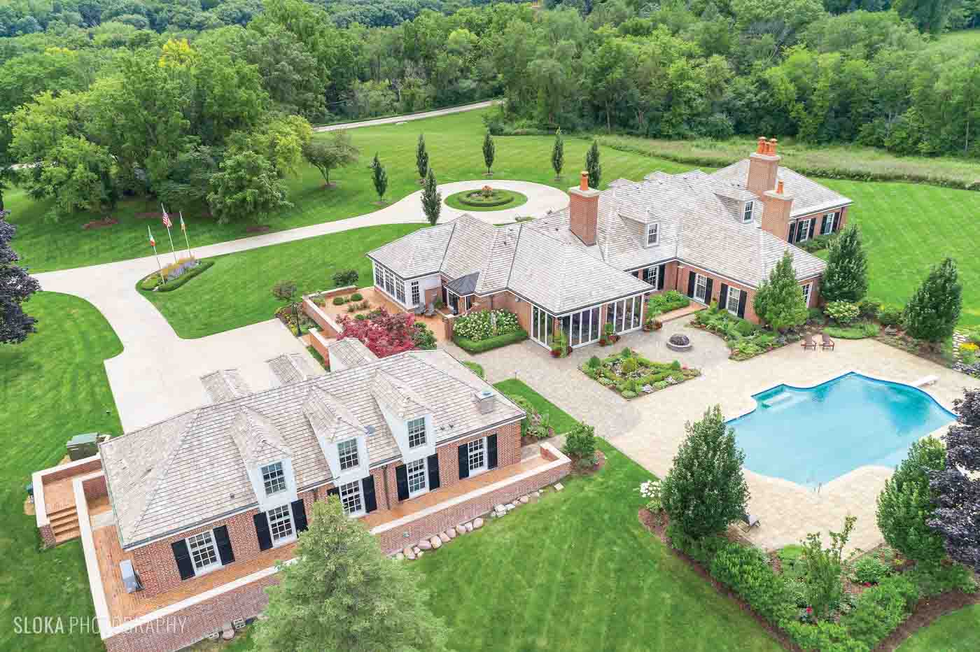 LUXURY OFFERINGS: WHAT YOU GET FOR $4 MILLION | JWC Media