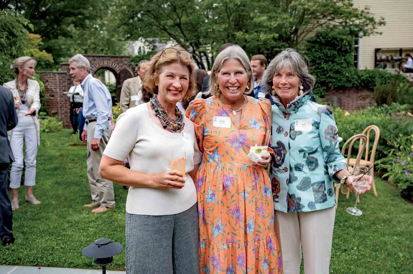 78 Fb2024 10 032 Diana Moore, Susan Wright, Tricia Wood