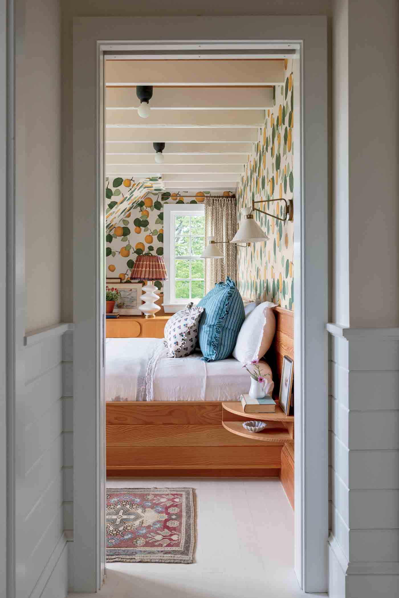 54 Fb2024 12 082 Rhode Island Guest Cottage 1
