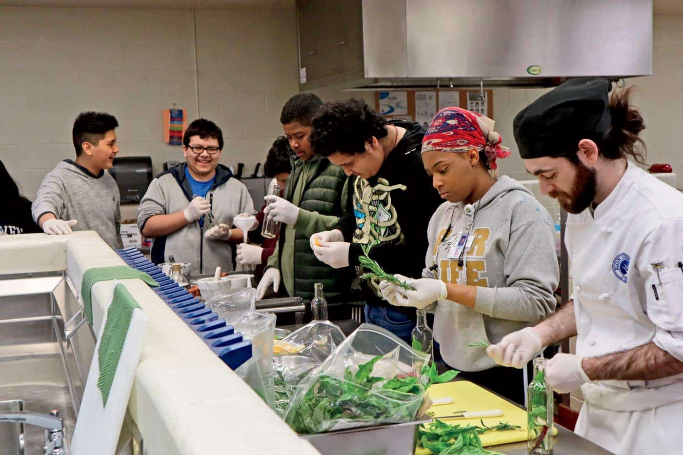 Bc2025 03 011 At Work With The Boys & Girls Clubs Of The Northwest Suburbs. Photography By By Mike Sein