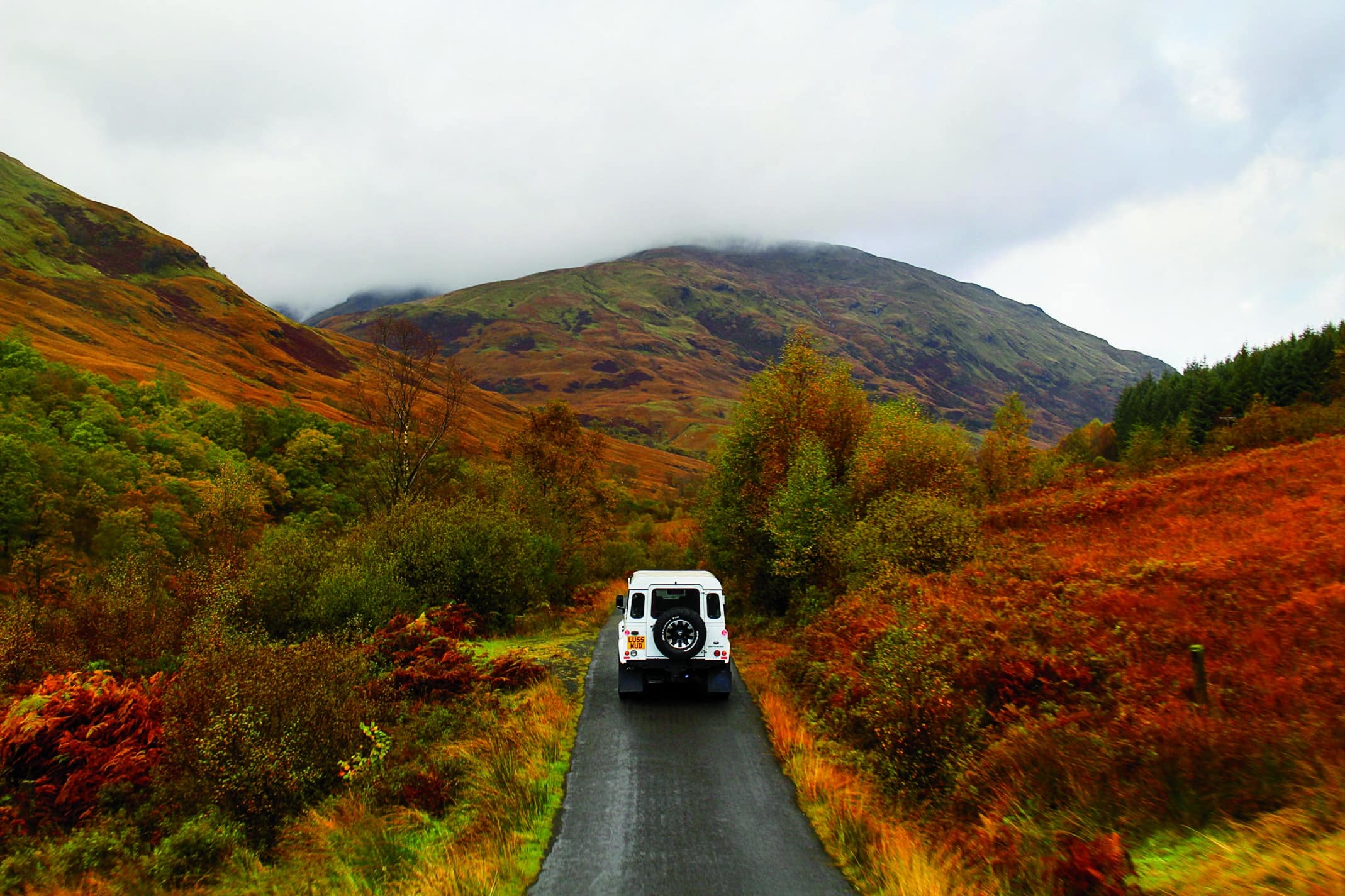 Sr2025 03 016 4x4 Adventures Land Rover Defender Adventure In The Scottish Highlands. Photography By Sydney Lapin