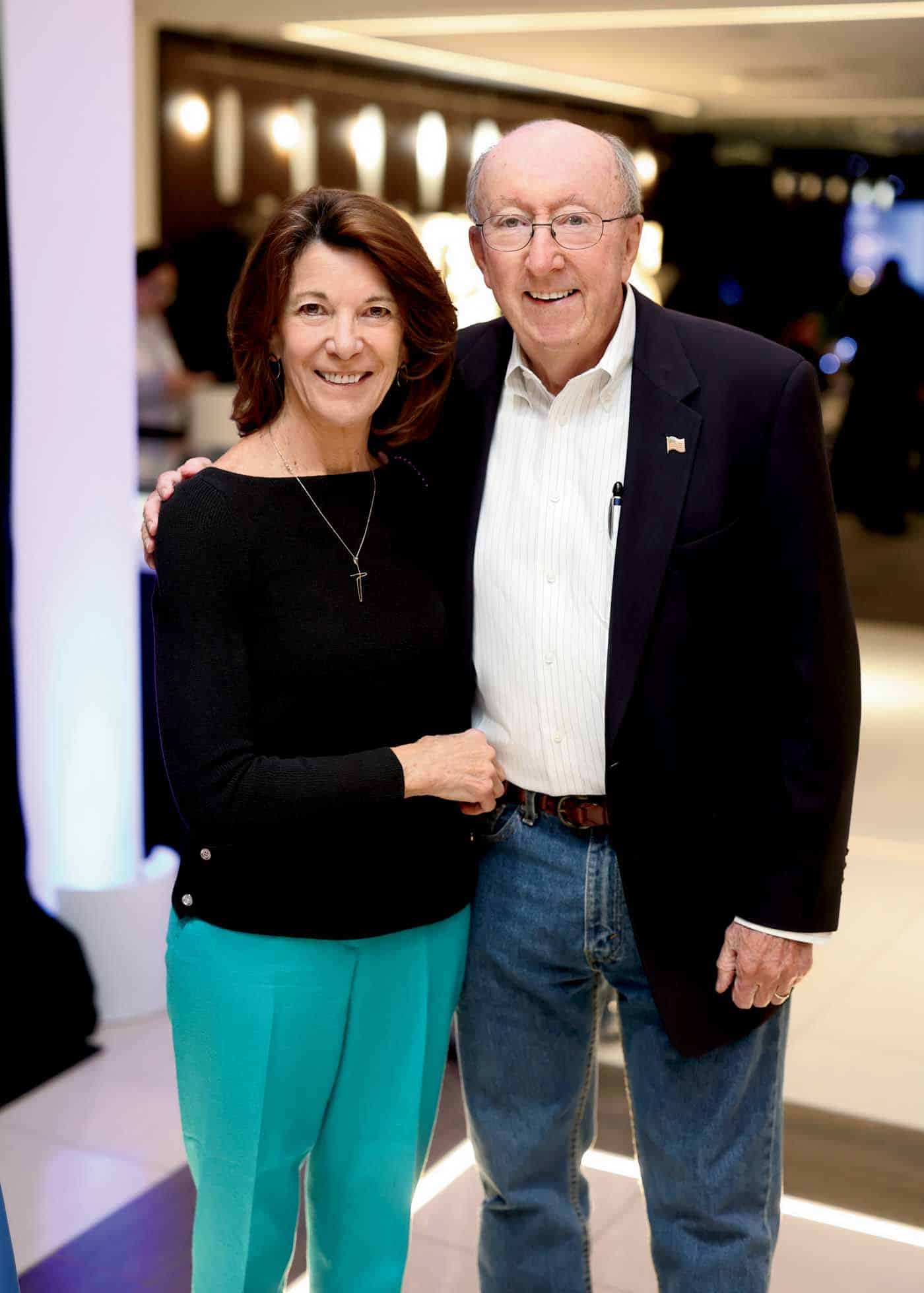 34 Bc2025 04 042 Bette & Tom Roeser