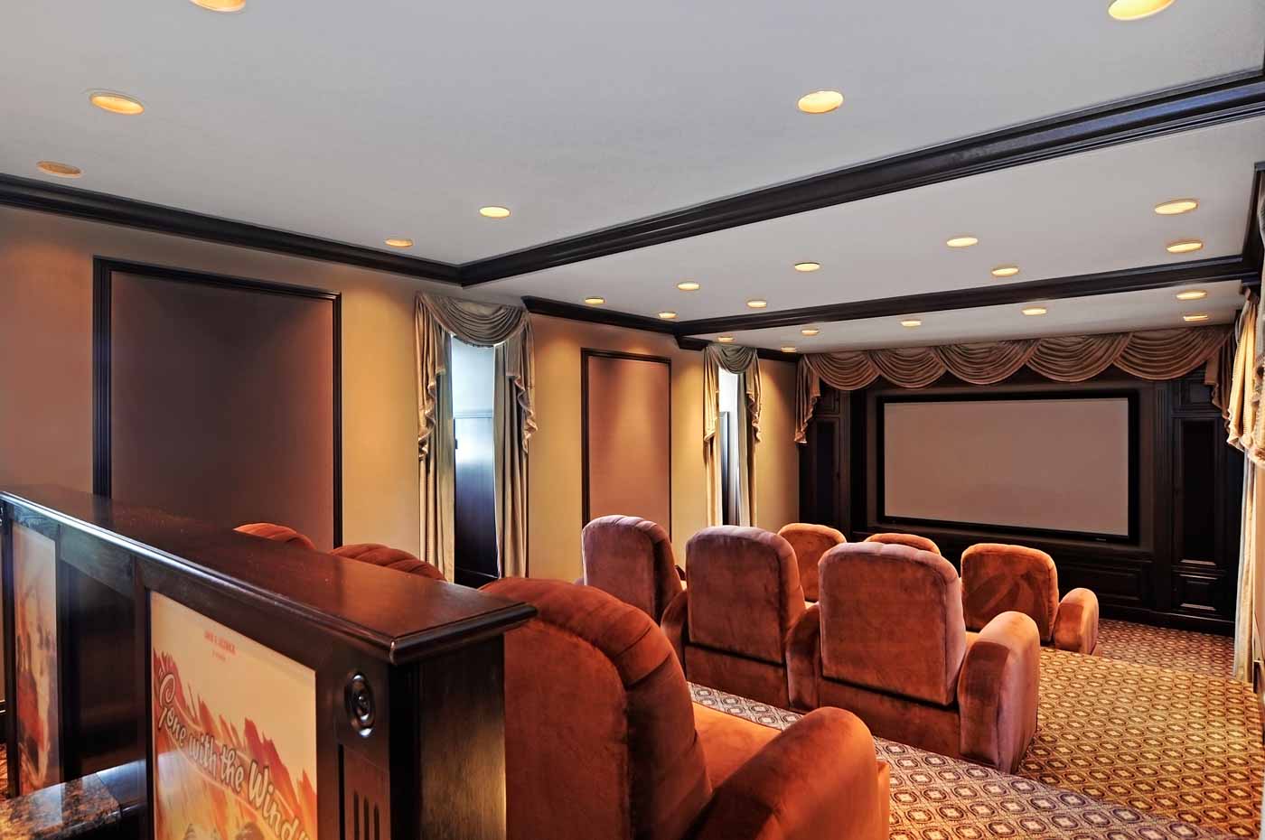 87 Theater