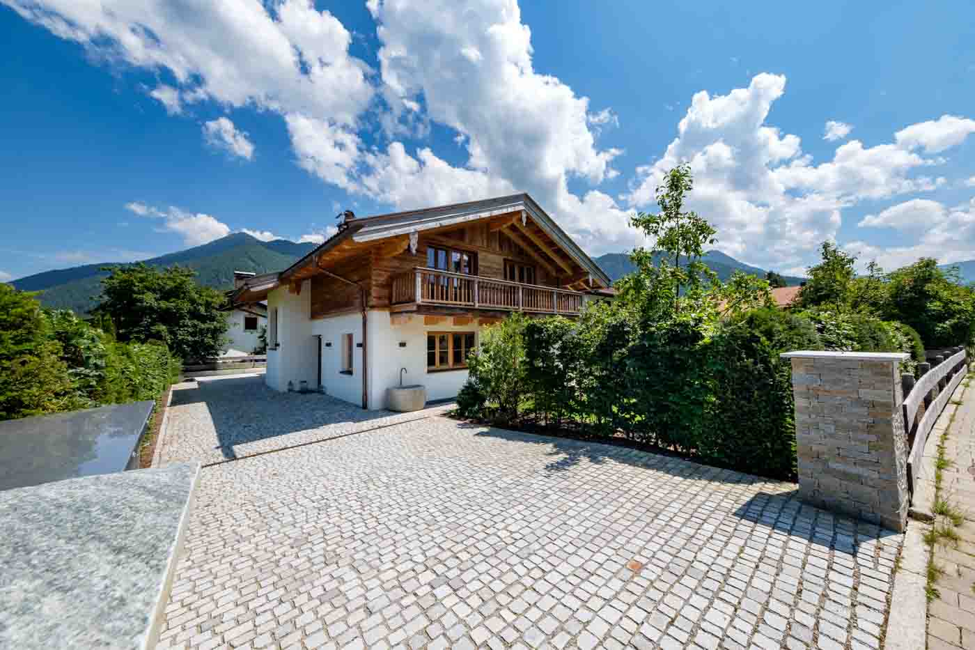 86 Idyllic Chalet On Lake Tegernsee (c) Engel & Völkers Am Tegernsee (3)