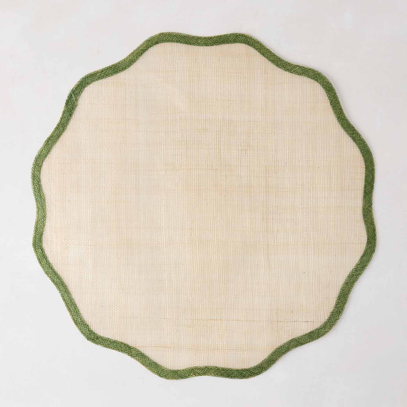 94 Hudson Grace, Newport Natural With Green Border Scallop Placemat, Hudsongracesf.com