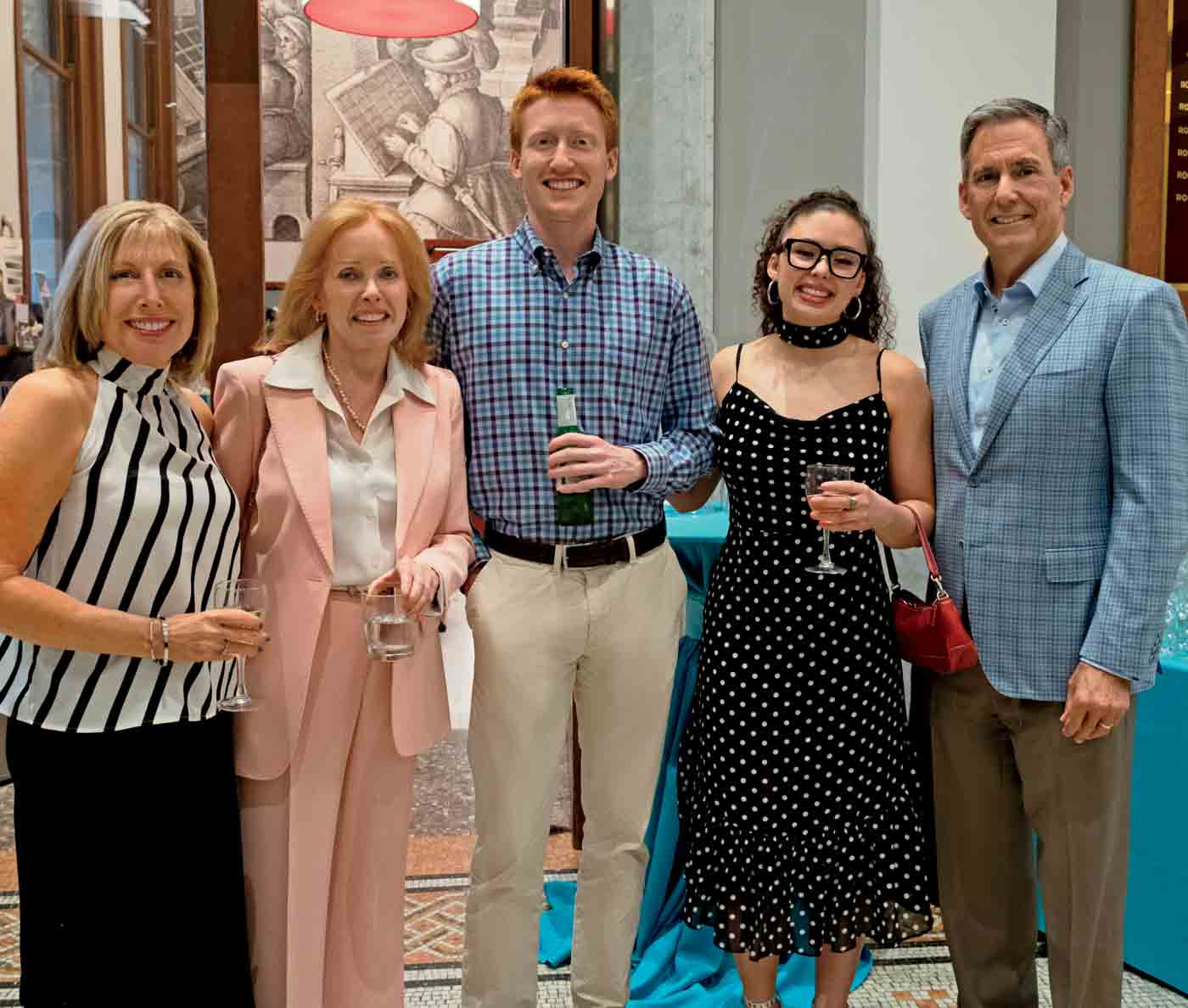 68 Event Co Chair Sally Mcdonald, Rita Dragonette, Andrew Levin, Sophie Sanchez And Rich Levin