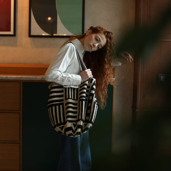 24 Shopper Blanco Y Negro 7