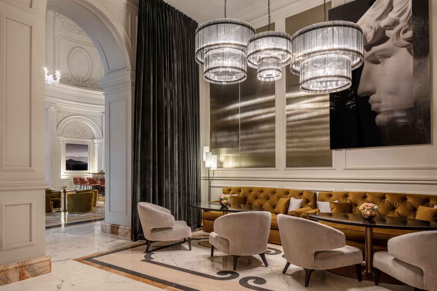 64 Anantara Palazzo Naiadi Rome Lobby Side Room Hero (1)