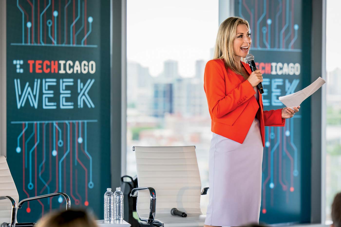 90 Wrigley Speaking At Techicago Week. Photography Courtesy Of P33