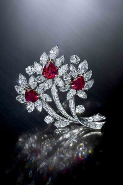 58 An Important Van Cleef & Arpels Burmese Ruby And Diamond Brooch (background)
