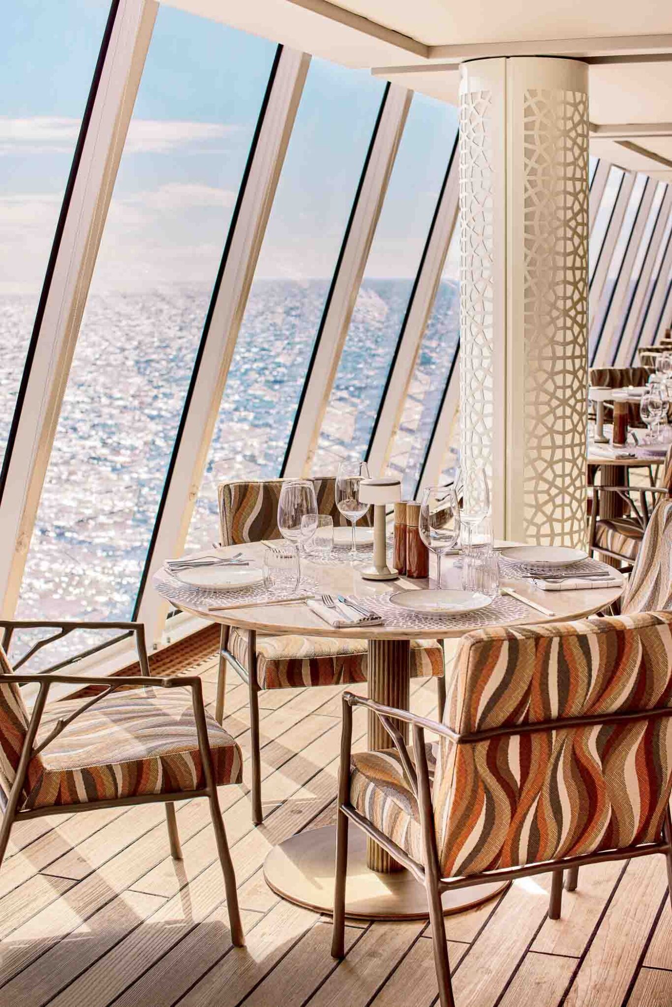 66 Crystal Serenity Beef Bar 2