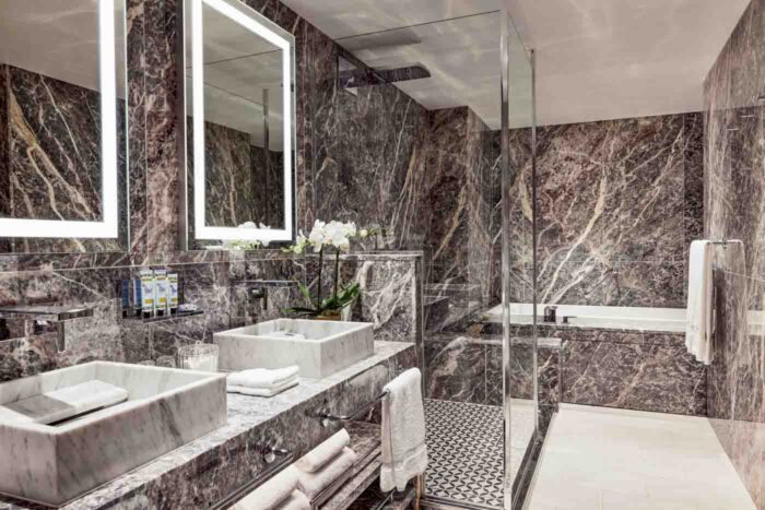 66 Crystal Serenity Junior Suite Bathroom