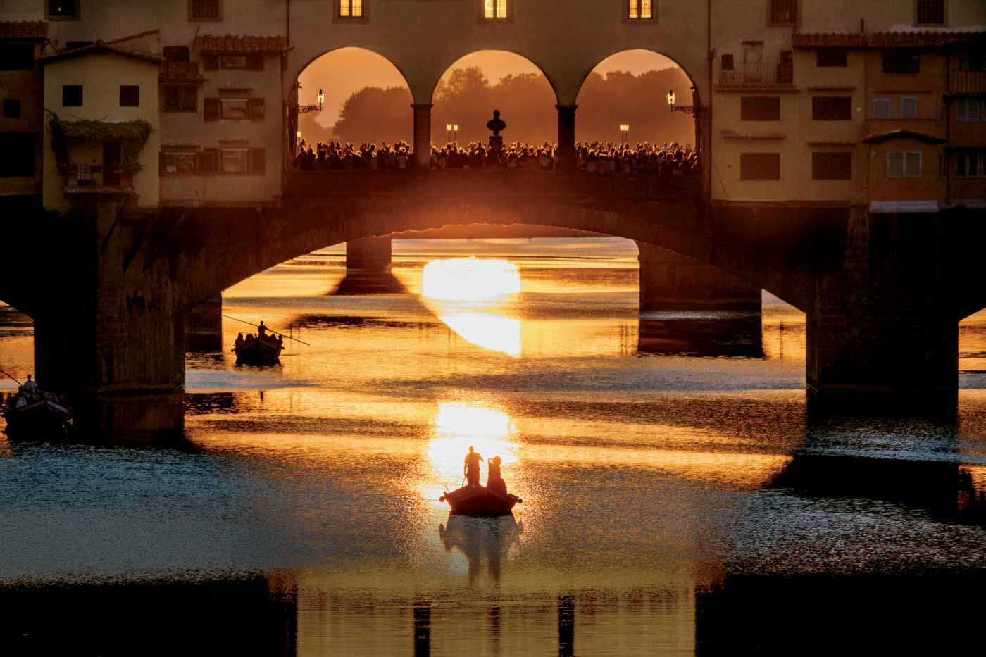 Ponte Vecchio Over Canal
