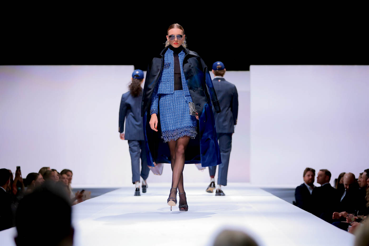 @seansuphoto |@purplephotoco