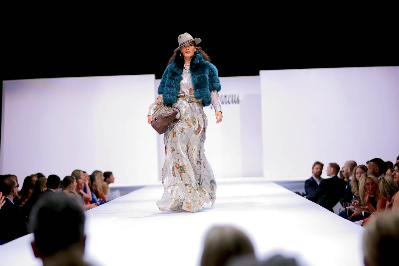 @seansuphoto |@purplephotoco