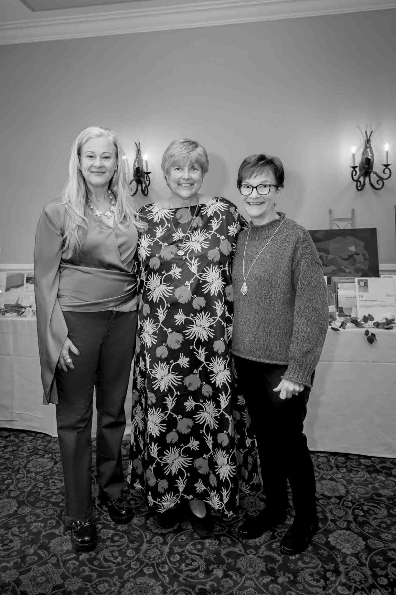 32 Janette Damian, Mara Grujanac, Elizabeth Suerth