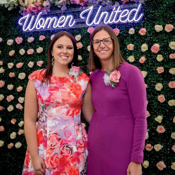 32 Main Maggie Dudzinska, Jessica Obiala