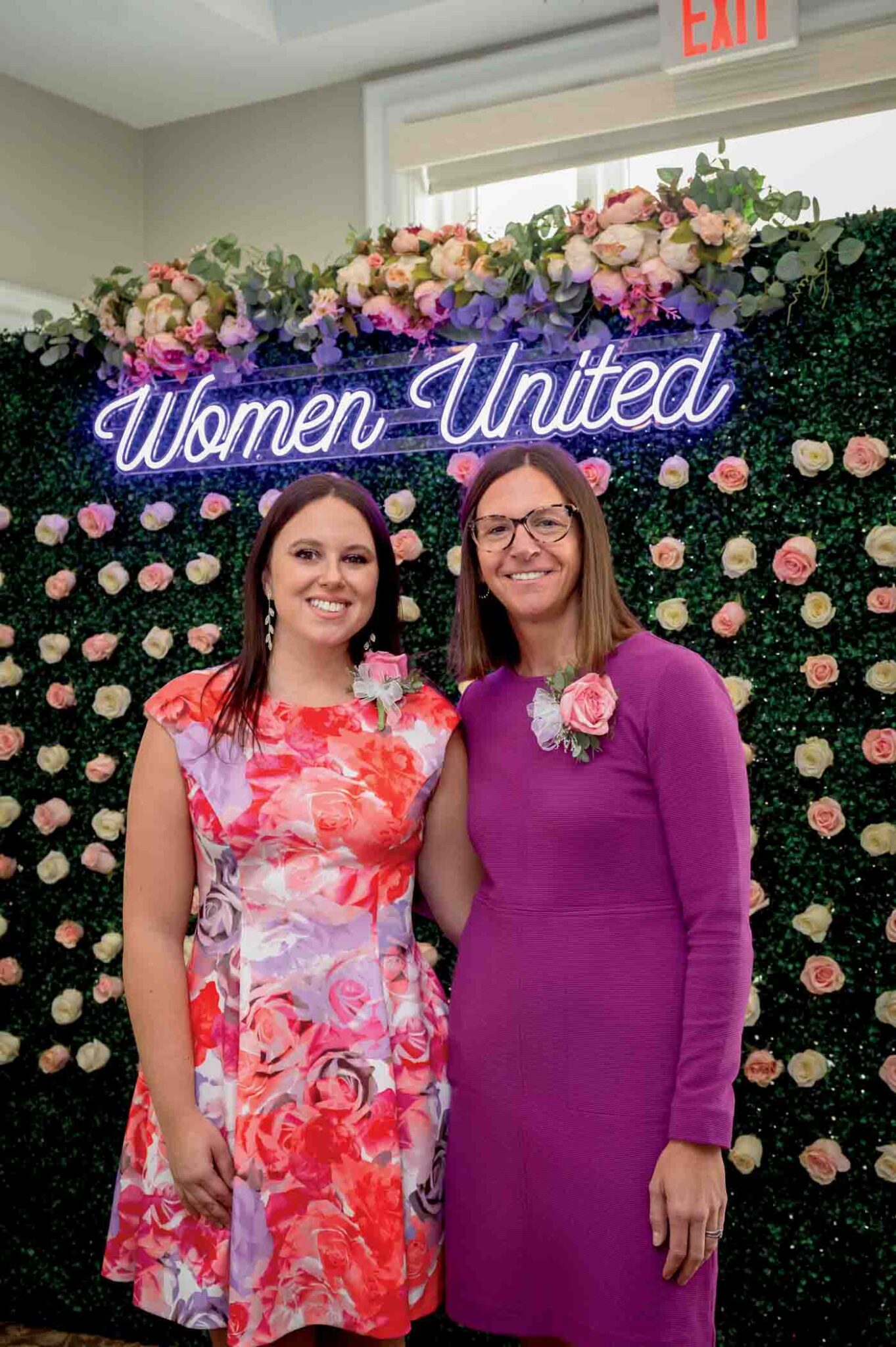 32 Maggie Dudzinska, Jessica Obiala