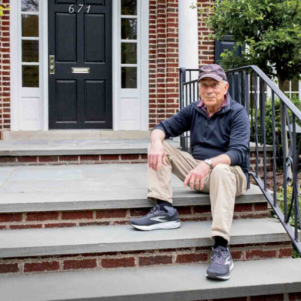 36 Main John Abendshien On Steps Of Home Alone House
