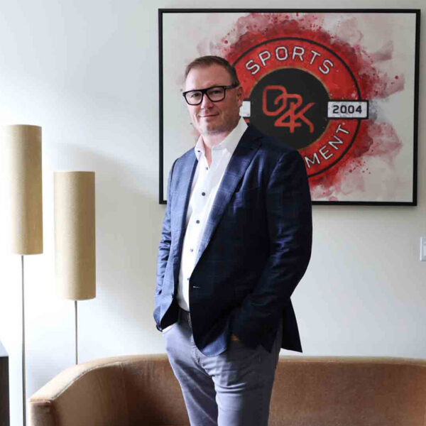 43 Main (preferred But Please Crop Tighter) Oates07