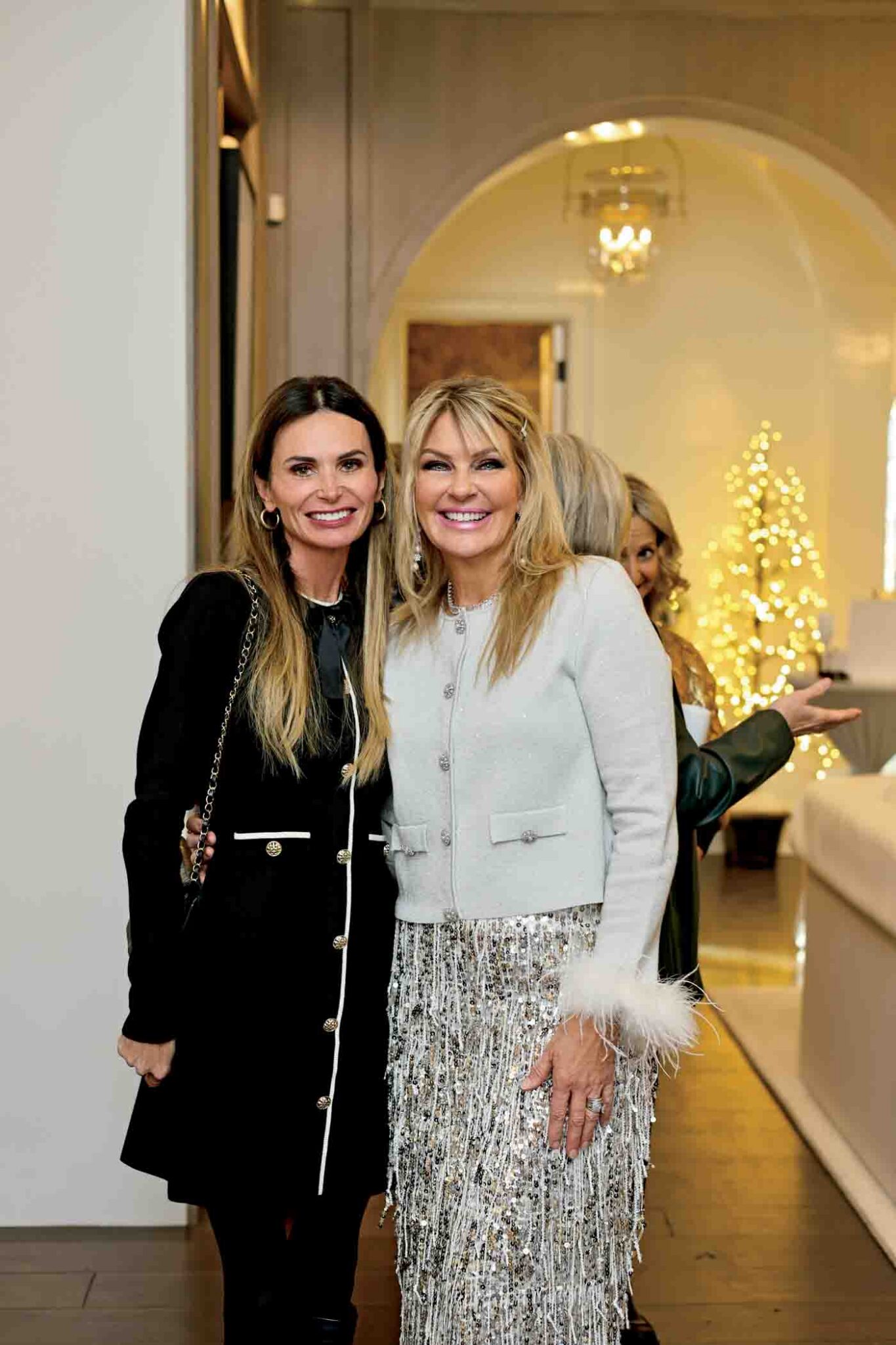 107 Jacquelyn Cantore, Jill Giglio