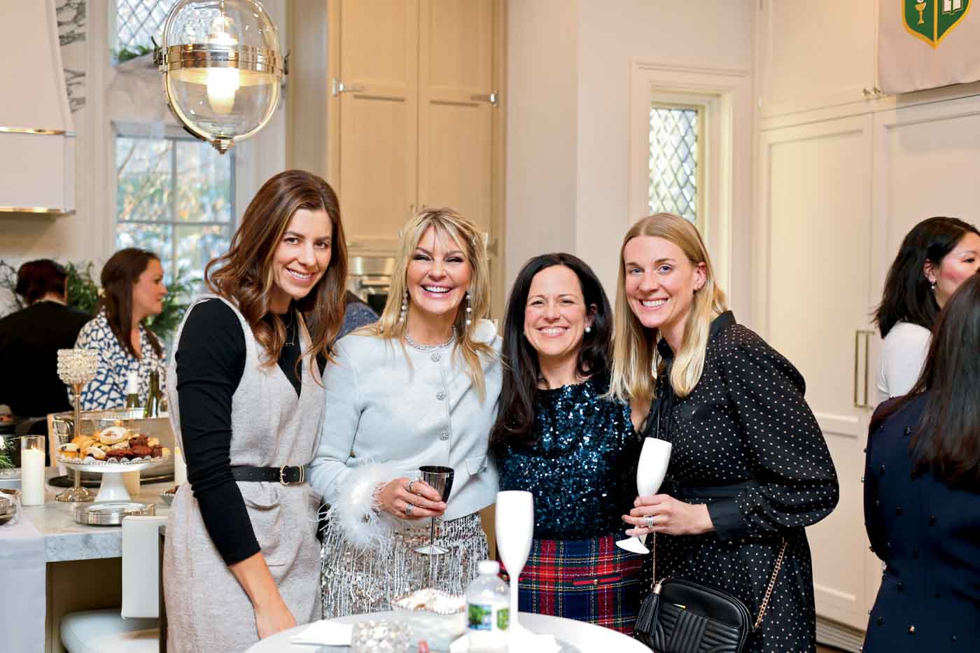 107 Lauren Markham, Jill Giglio, Dana Williams, Kelli Lattanzio