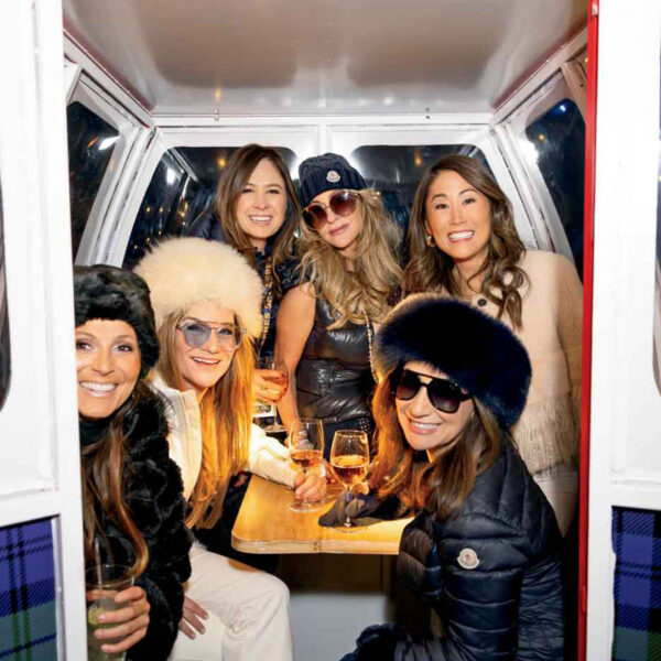 41 Main Robin Subar Pic Of Chairs Cassie Mancuso Carver, Whitley Bouma Herbert, Karen Anderson, Meredith Mitchell, Samantha Trace, Claire Concannon