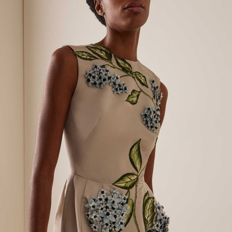 32 Main Large Oscar De La Renta Tan Porcelain Flowers Embroidered Faille Cocktail Dress 2