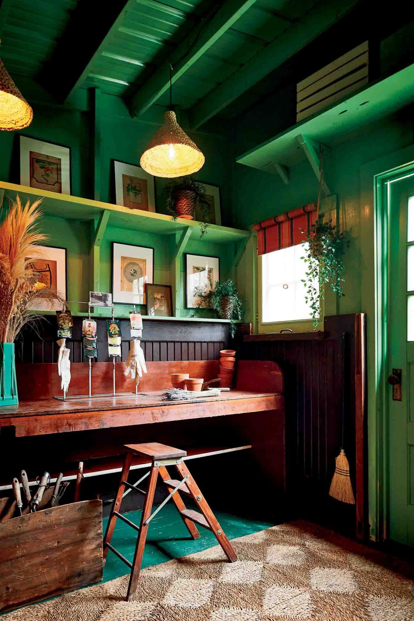 Wandawega Gardening Shed