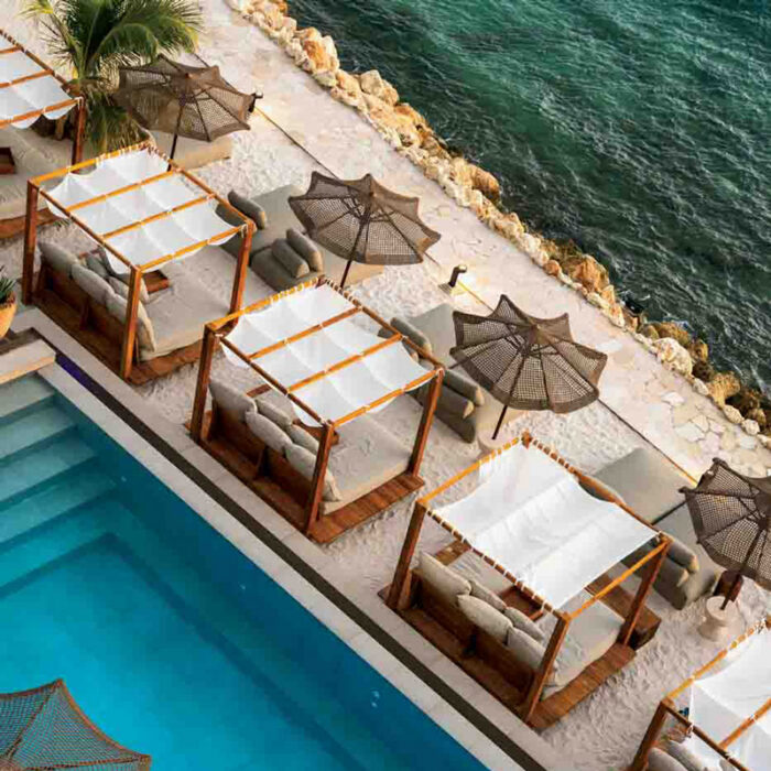 58 Main Art Hotel Beach & Pool Area