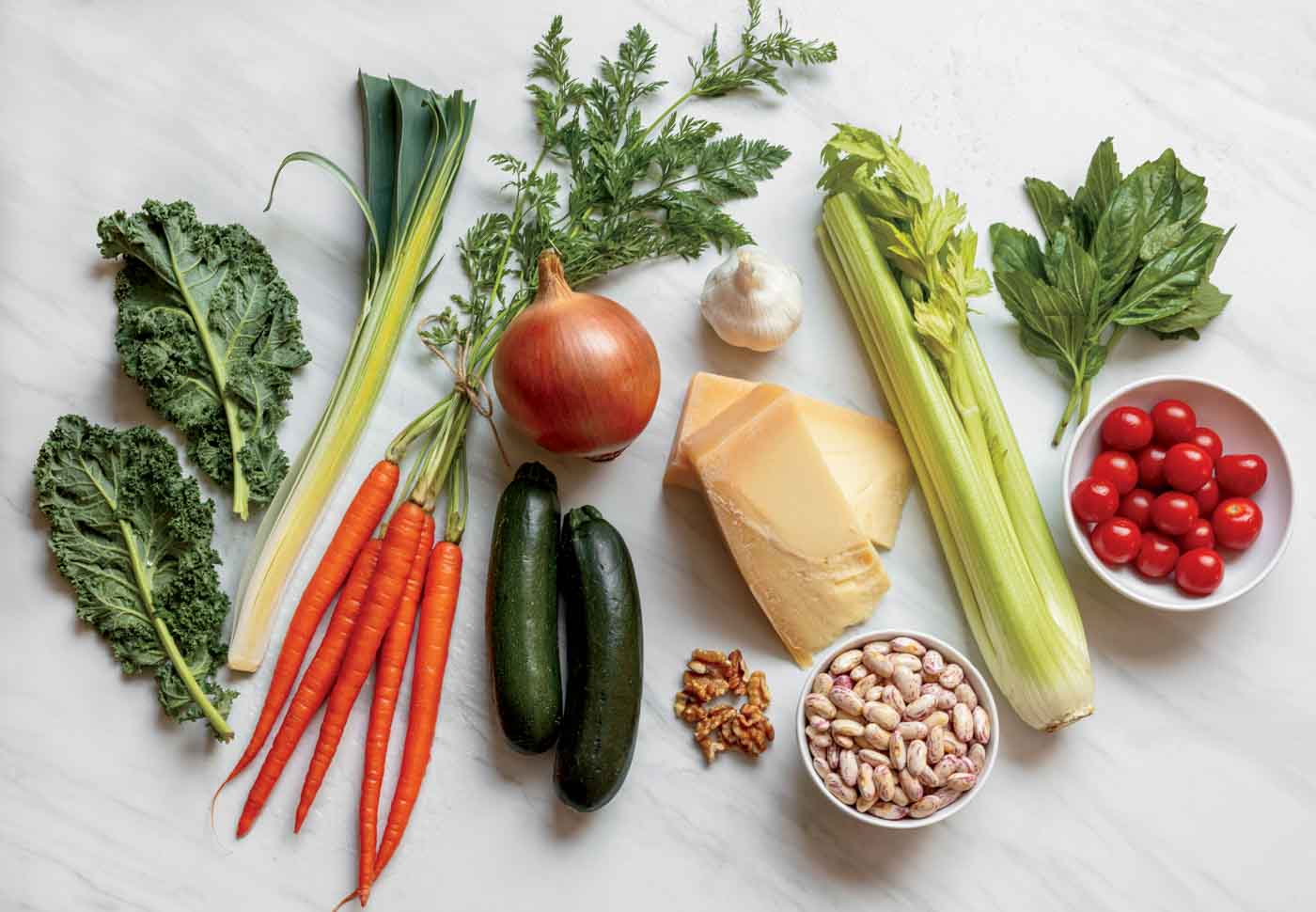 66 Minestronewithshellbeans&walnutpestoingredients 15x10.3 B2 7693 Copy