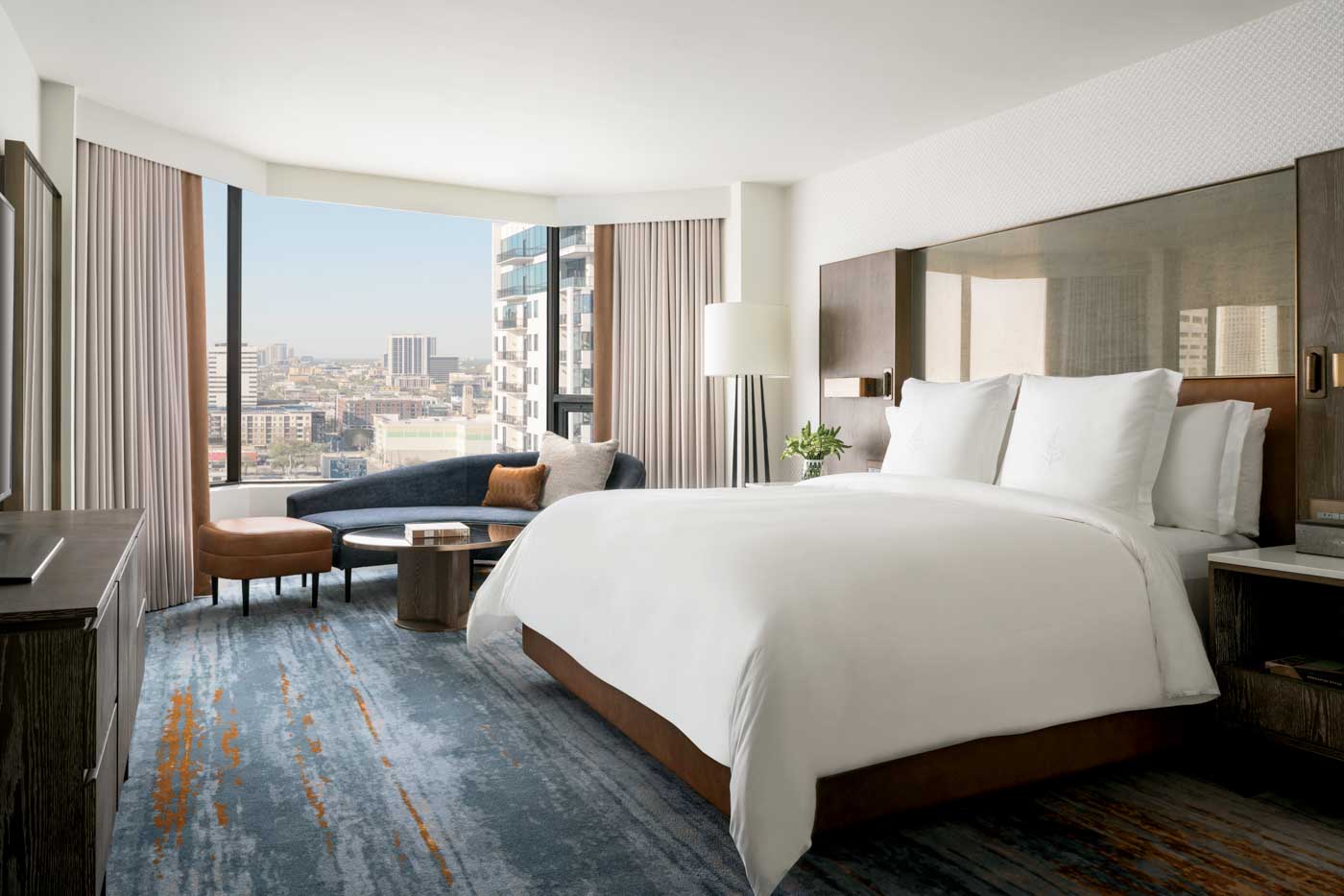 66 Four Seasons Hotel Houston Suite 2