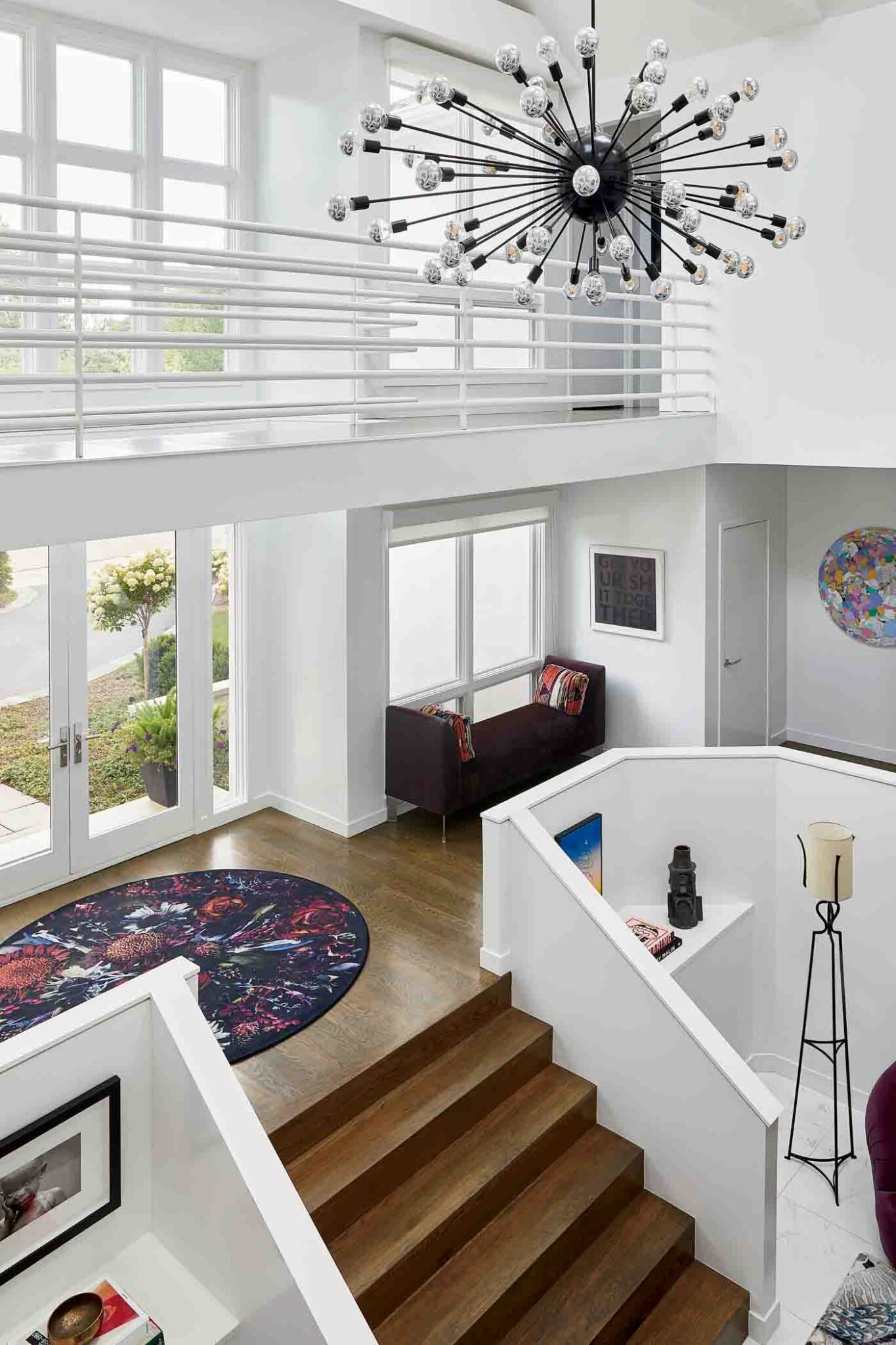 84 Foyer