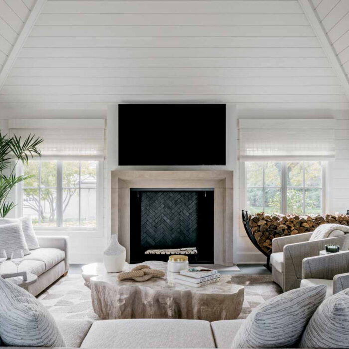 20 Main Year Round Retreat Barrington Hills Drury Design Chicago Margaret Rajic Photography Copyright 2025 Four Seasons Room 1