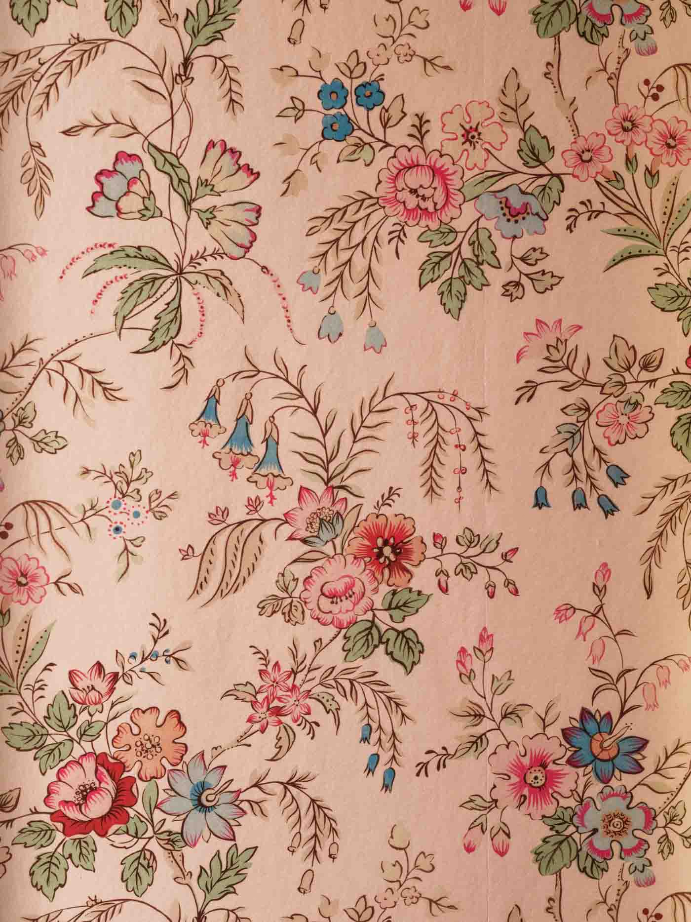 29 The Secret Room's Wallpaper