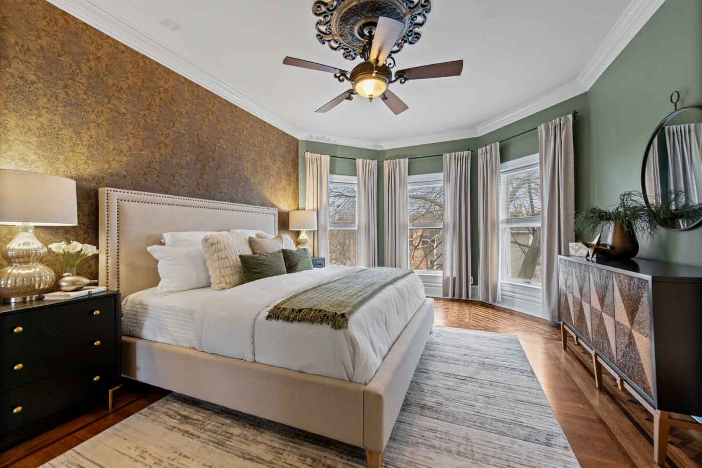 39 27 Primary Bedroom 2