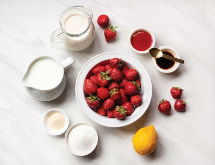 36 Pannacottawithstrawberrysauceingredients Milkcream B2 8309 Copy