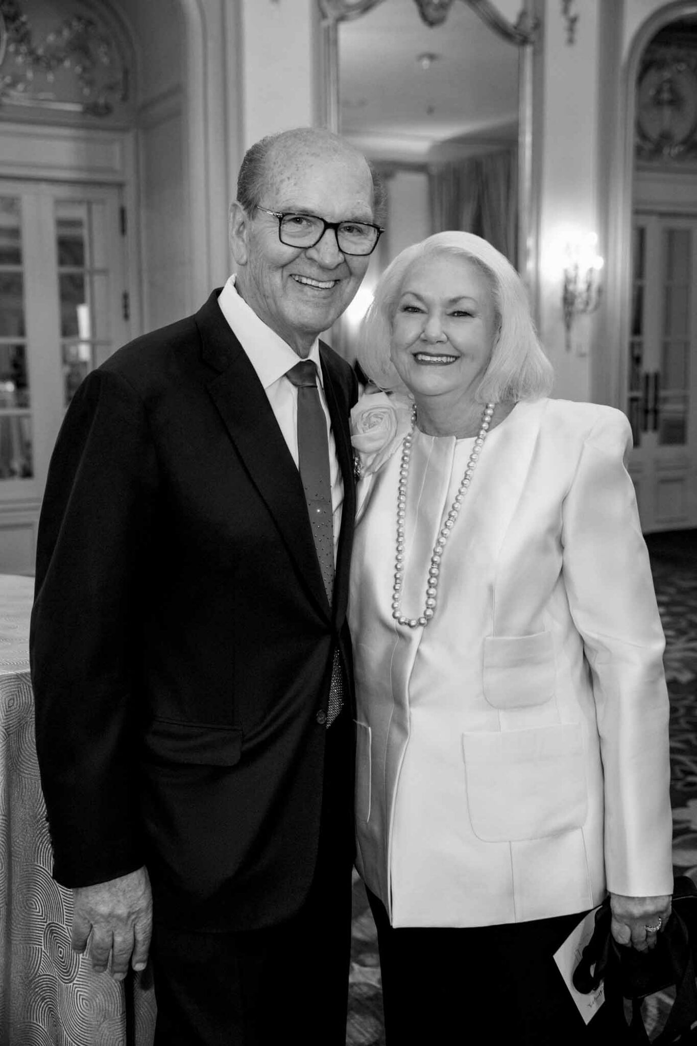 28 Robert Sherman, Barbara Bradford