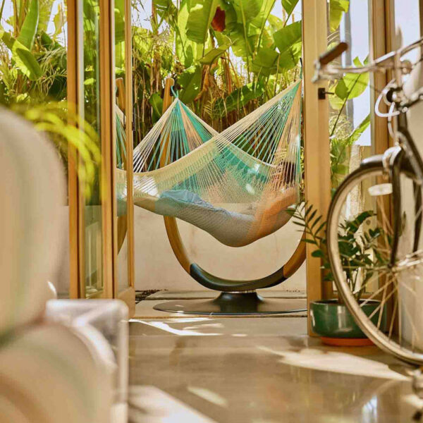 36 Main The Throne Hammock Chair