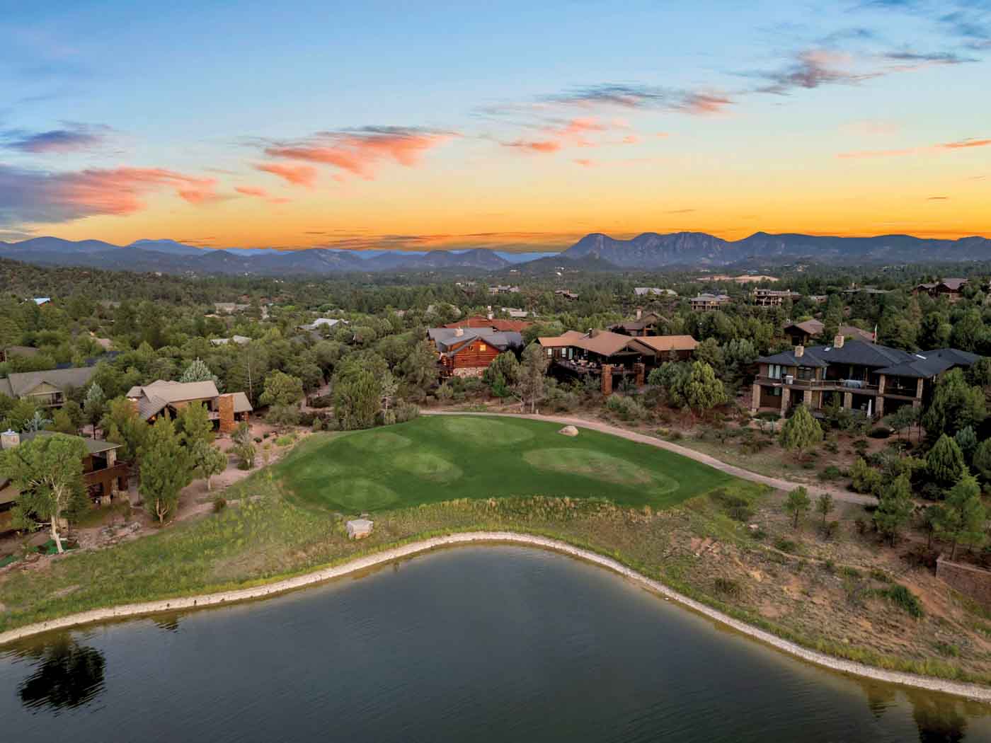 66 Charming Estate At Chaparral Pines Golf Club In Arizona (c) Engel & Völkers Scottsdale (3)