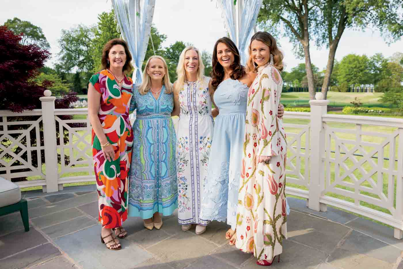 127 1 Laura Davis, Lindsay Amborski, Lynne Hemmer, Courtney Grimes, Schuyler Saran