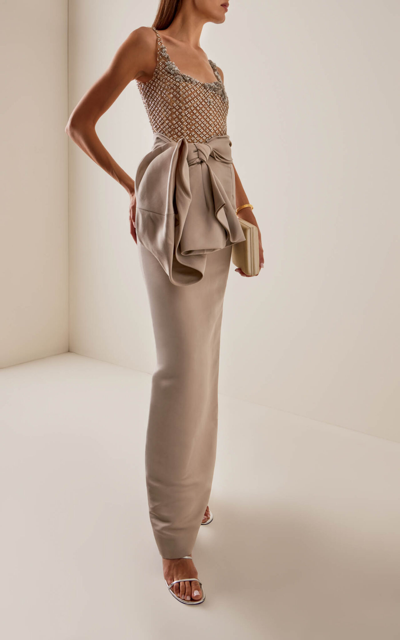 40 Oscar De La Renta Khaki Draped Faille Gown